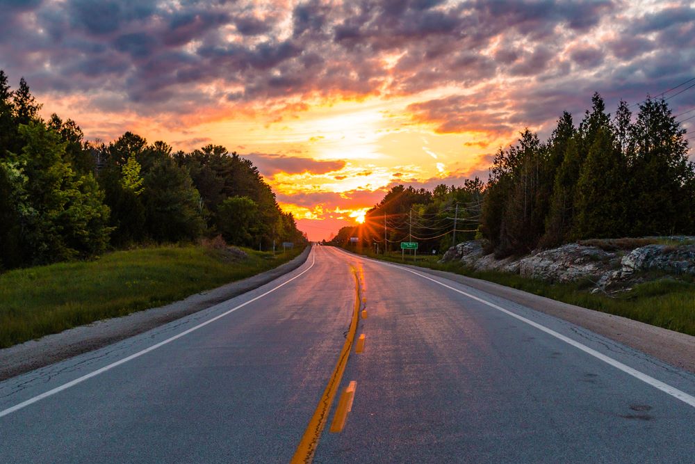 road near ottawa canada